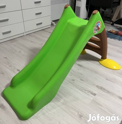 Műanyag gyerek csúszda