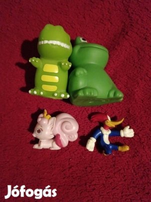 Műanyag gyerekjátékok