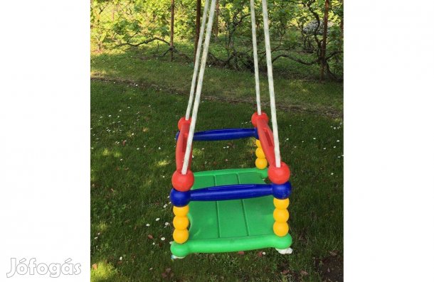 Műanyag gyermekhinta