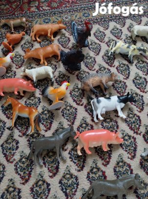 Műanyag háziállatok, 1 zebra és 1 gorilla