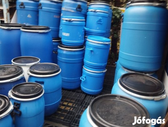 Műanyag hordó, 30-40L, 
