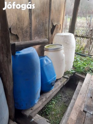 Műanyag hordók eladók !