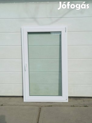 Műanyag hőszigetelt ablak ablakok 88x148