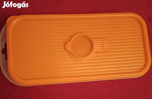 Műanyag jégkocka készítő