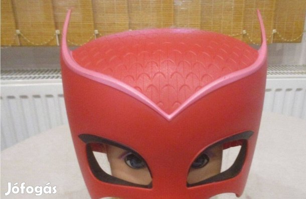 Műanyag jó minőségi Álarcok Pizsihős, Világító Power Rangers) eladóak