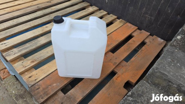 Műanyag kanna 20 l-es