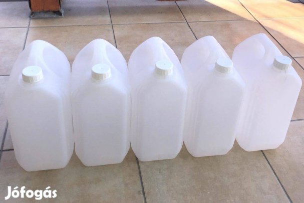 Műanyag kanna 5 liter literes műanyagkanna tároló víztároló öntöző