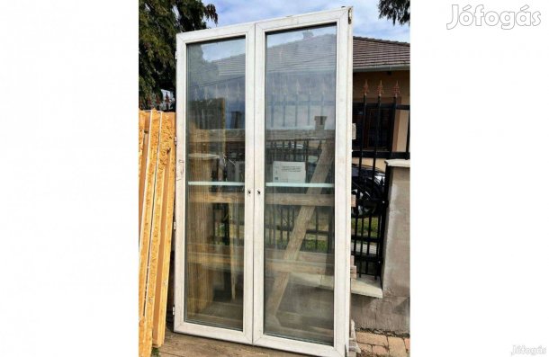 Műanyag kétszárnyú erkély ajtó 130 x 230 cm 3 rétegű üveggel