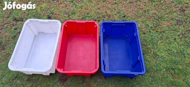 Műanyag láda eladő