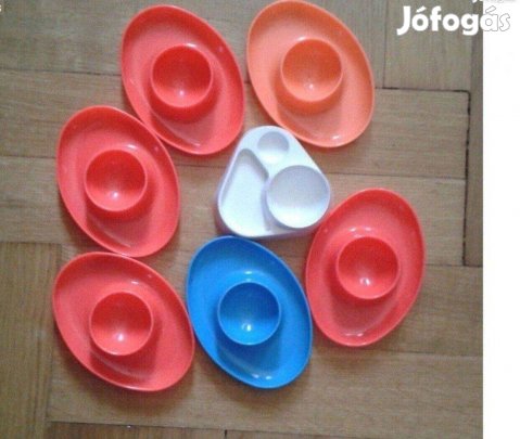 Műanyag lágytojás tartó színes tartó