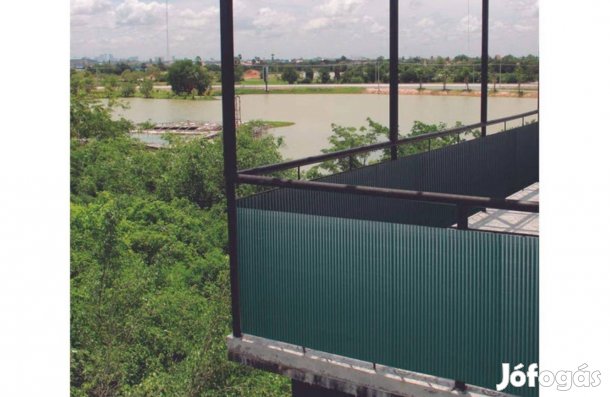 Műanyag nád, ovális profilú, Zöld Litecane PVC, címére szállítva. 16