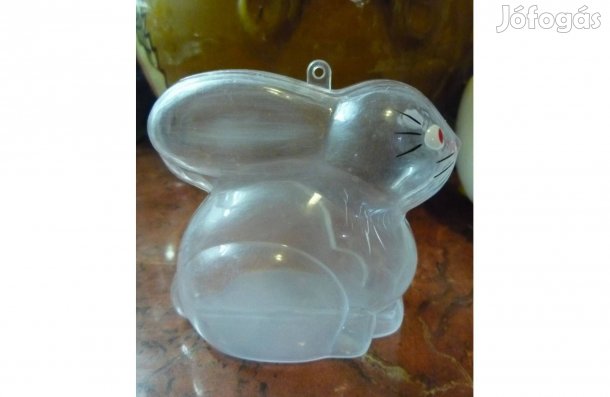 Műanyag nyúl persely