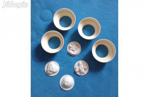 Műanyag puding forma mintával