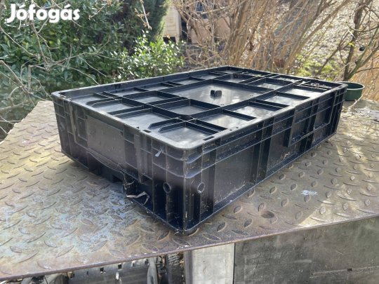 Müanyag rekeszek 500ft-tól