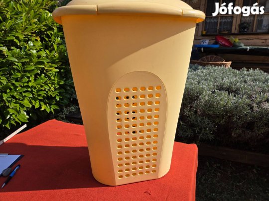 Műanyag ruha tároló eladó