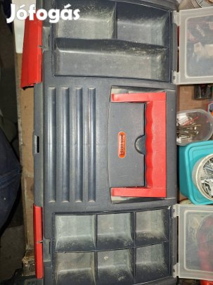 Müanyag szerszámosláda