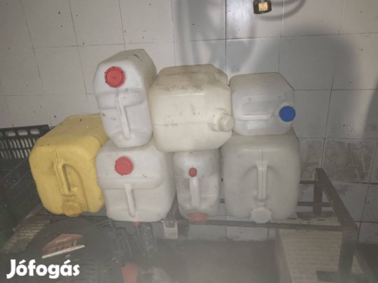 Műanyag tároló ballon 20 liter ,Vízhordó