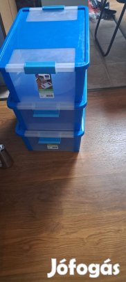 Műanyag tároló dobozok