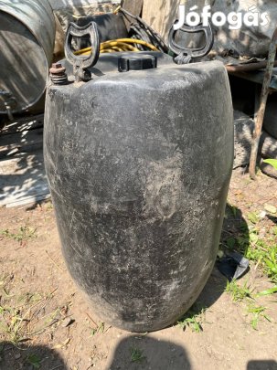 Műanyag üzemanyagkanna 60 l