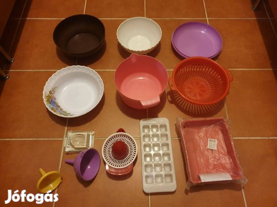 Műanyag vegyes konyhai tálak, kiegészítők