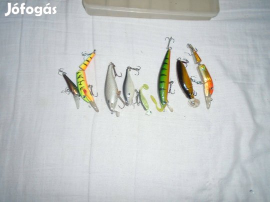 Műcsali dobozban 12