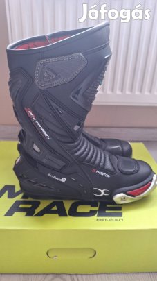 Mugenrace Sphantom 2 motoros csizma Mugen Race túra sport 39 és 42