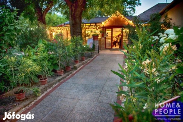 Működő Rendezvényház és Panzió - Szeged