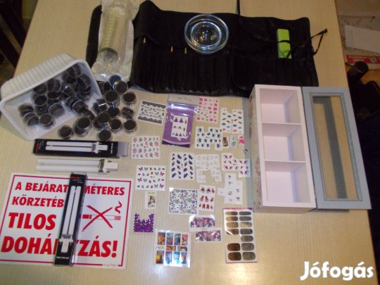 Műkörmös kiegészítők egyben/D