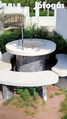 Műköves 6személyes bográcsozó 