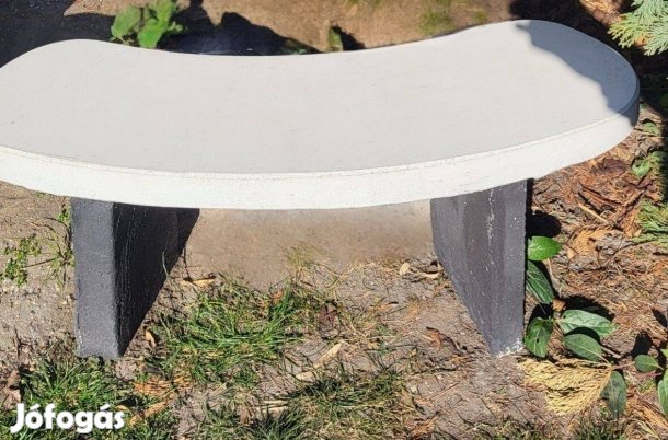 Műköves kerti pad Uj