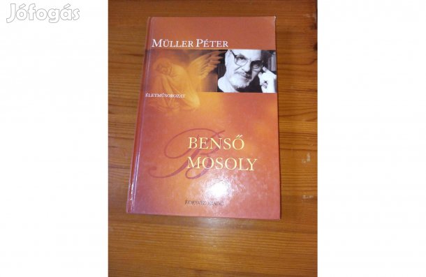 Müller Péter Benső mosoly