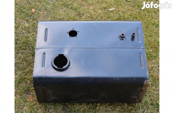 Multicar gyári üzemanyag tartály gázolaj tank traktor csettegő IFA