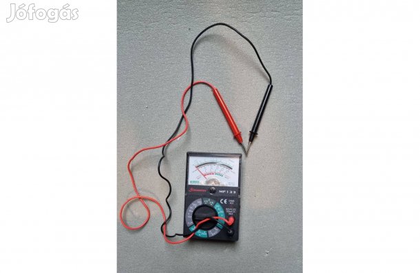 Multiméter analóg