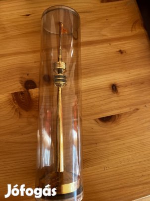 Müncheni Olympia 290 m Torony, dísztárgy