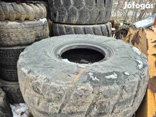 Munkagép gumiabroncs