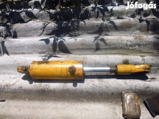 Munkahenger balkancar targonca 3,2T-ás emelő munkahenger döntő henger