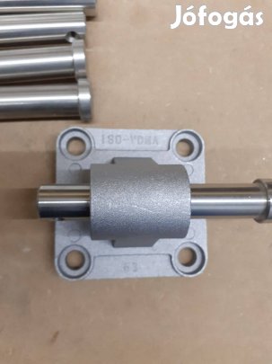 Munkahenger csapágybak