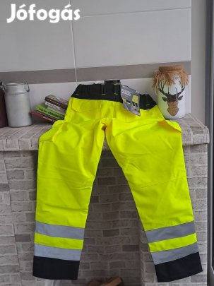 Munkaruha teljesen új. 