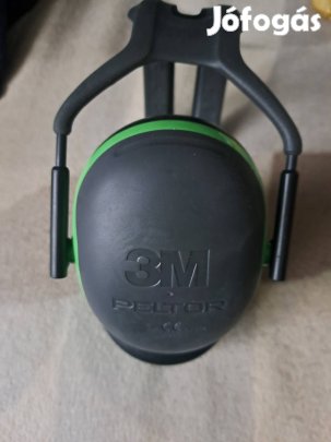 Múnkavédelmi  3M peltor .
