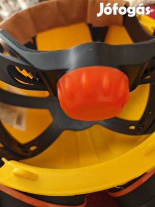 Munkavédelmi fülvédős sisak vadonat új 