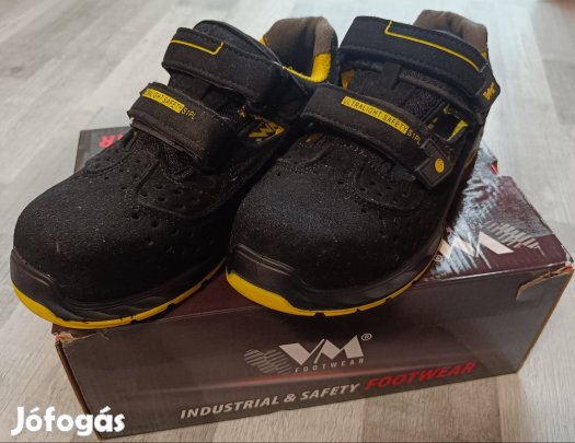 Munkavédelmi szandál 