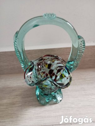 Muránói jellegű, színes, fújt üveg kosár