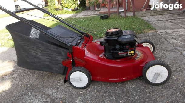 Murray fűnyíró eladó Briggs motorral!