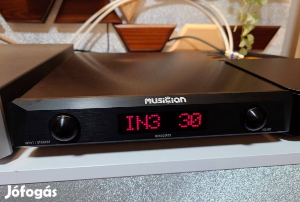 Musician Monoceros előerősítő