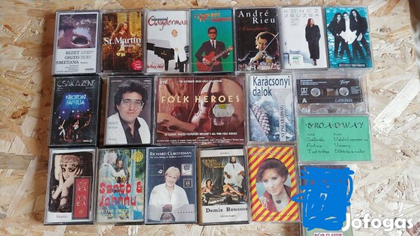 Műsoros magnó kazetták, 98 db