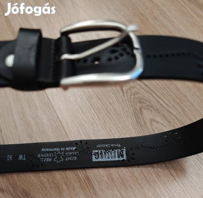 Mustang bőr férfi öv