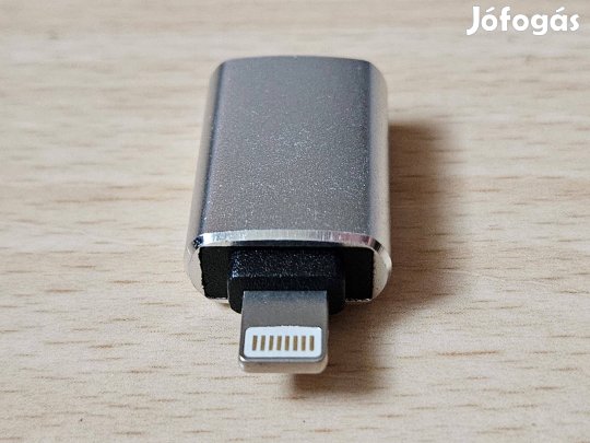 Műszaki: fejhallgató fülhallgató hdmi switch lighting otg tok izzó