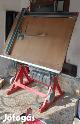 Műszaki rajztábla (DARO Reiss Ordinat III.)