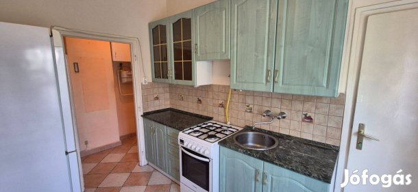 Műszakiegyetem közelében garzonlakás elaód!