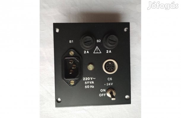 Műszer előlap, 100 x 110 mm